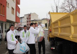 Öğrencilerden örnek duyarlılık